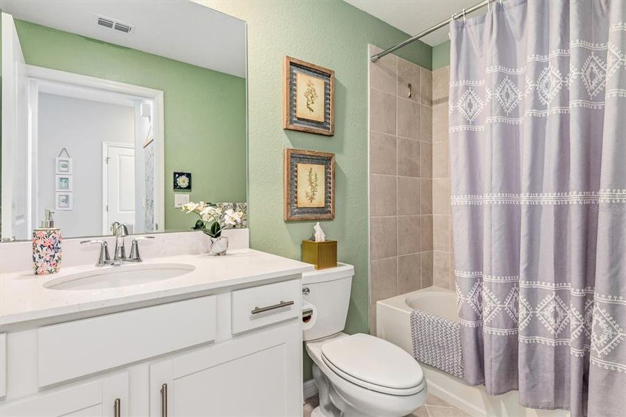 Furnished interior view inside a new home in , Venice (Image 5).