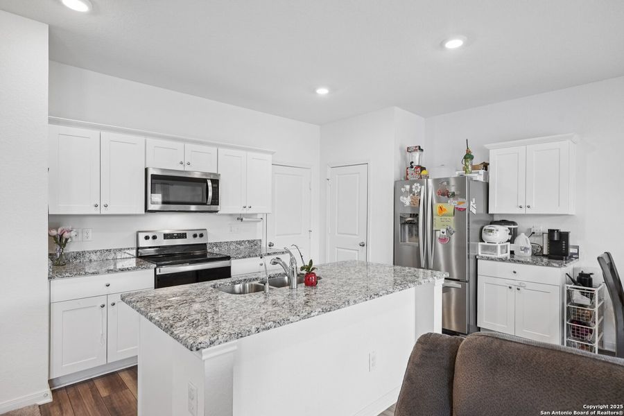 Furnished interior view inside a new home in Sutton Farms, San Antonio (Image 15). Furnished interior view inside a new home in Sutton Farms, San Antonio (Image 15).