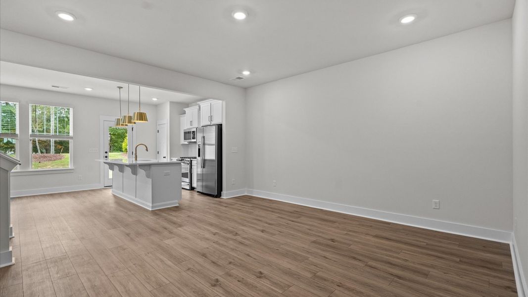 Furnished interior view inside a new home in Ransdell Pointe, Spartanburg (Image 7).