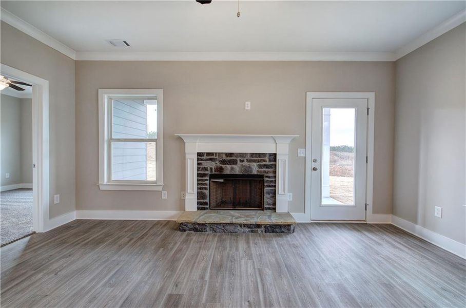 Spacious, unfurnished interior of a new home in , Cartersville (Image 15).