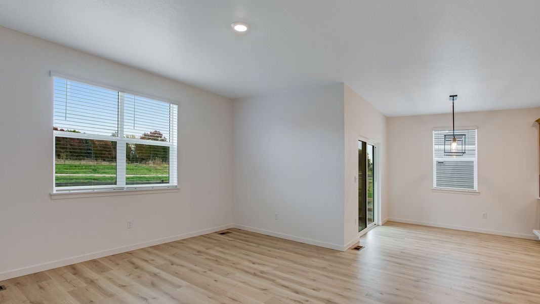 Spacious, unfurnished interior of a new home in Hansen Farm, Fort Collins (Image 22). Spacious, unfurnished interior of a new home in Hansen Farm, Fort Collins (Image 22).