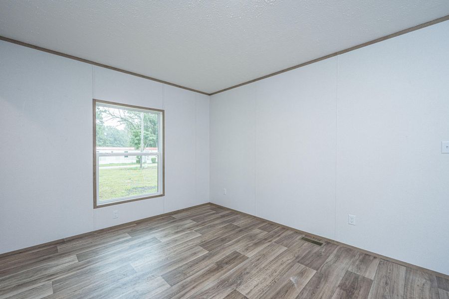 Spacious, unfurnished interior of a new home in , Cottageville (Image 55).