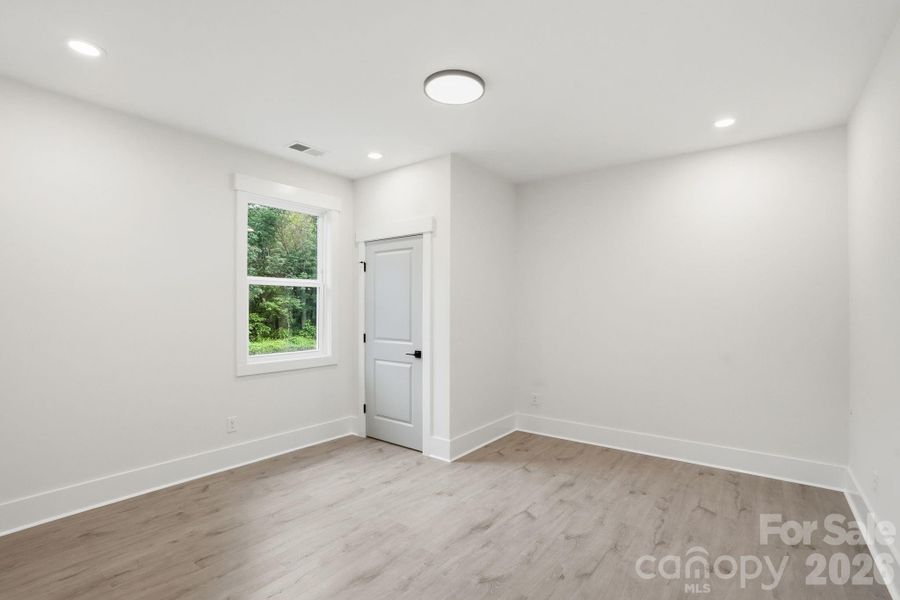 Spacious, unfurnished interior of a new home in , Marshville (Image 39).
