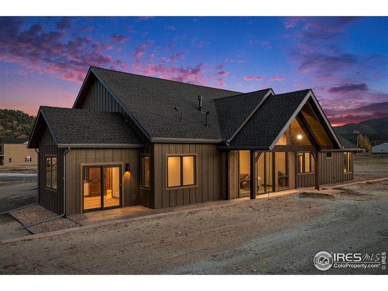 Large back patio area Large back patio area