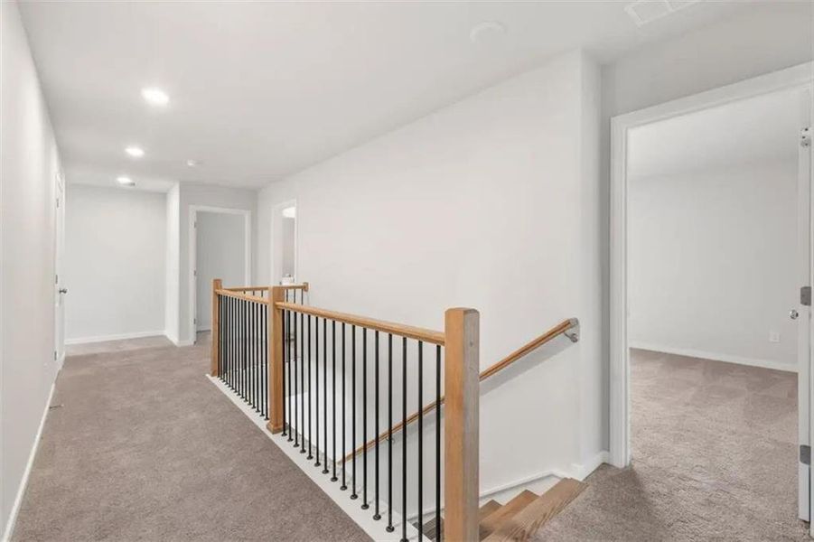 Spacious, unfurnished interior of a new home in Parkview Estates, South Fulton (Image 15).