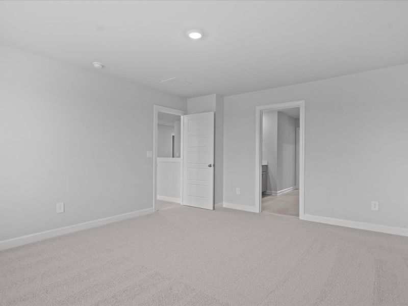 Spacious, unfurnished interior of a new home in Chatham Forest, Duncan (Image 15). Spacious, unfurnished interior of a new home in Chatham Forest, Duncan (Image 15).