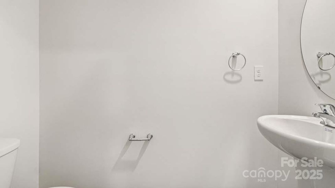 Furnished interior view inside a new home in Mallard Creek Townhomes, Charlotte (Image 7). Furnished interior view inside a new home in Mallard Creek Townhomes, Charlotte (Image 7).