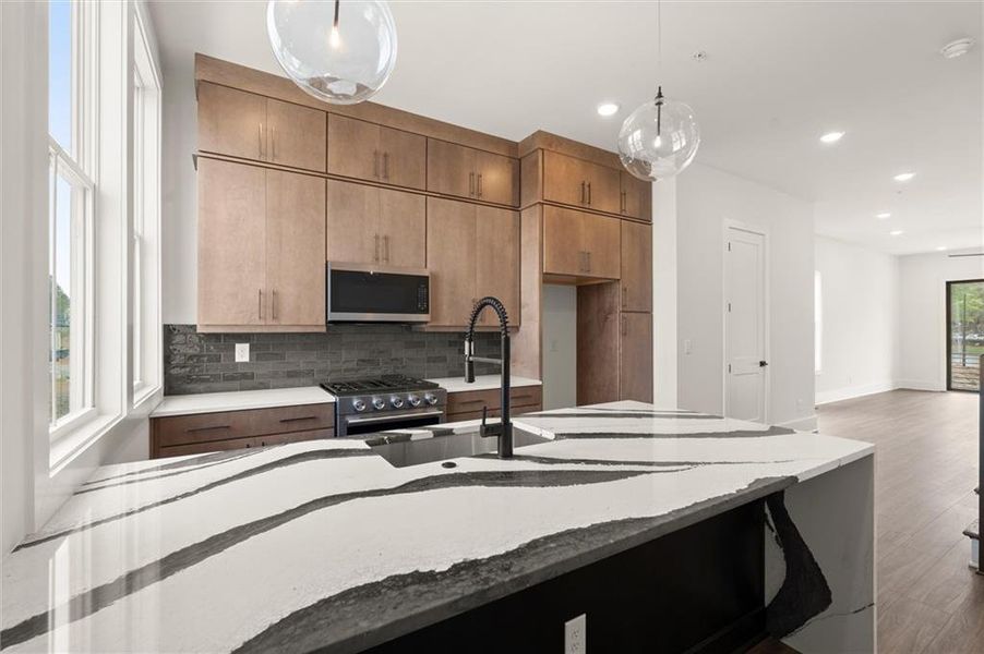 Furnished interior view inside a new home in , Alpharetta (Image 9).