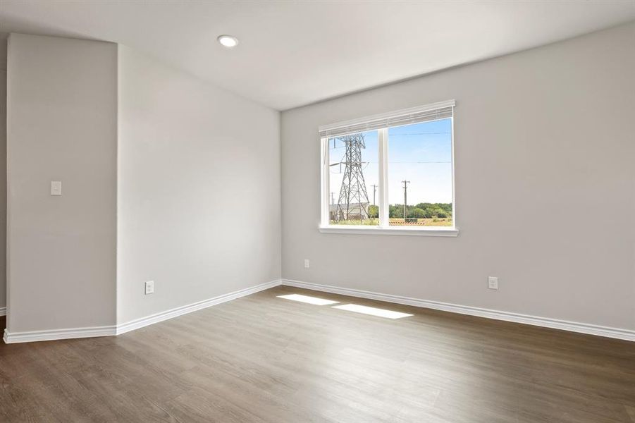 Spacious, unfurnished interior of a new home in Burgess Meadows, Cleburne (Image 16). Spacious, unfurnished interior of a new home in Burgess Meadows, Cleburne (Image 16).