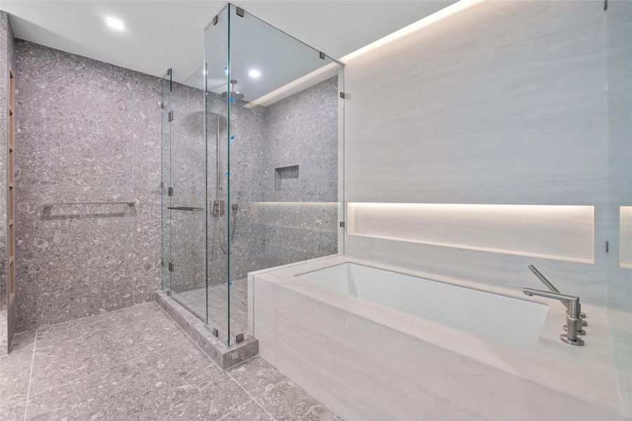 Furnished interior view inside a new home in , Pompano Beach (Image 8).