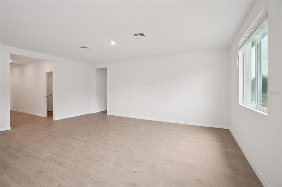 Spacious, unfurnished interior of a new home in , Brooksville (Image 30).