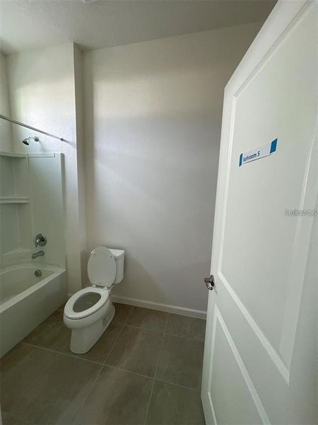 Image 29 of a home in .