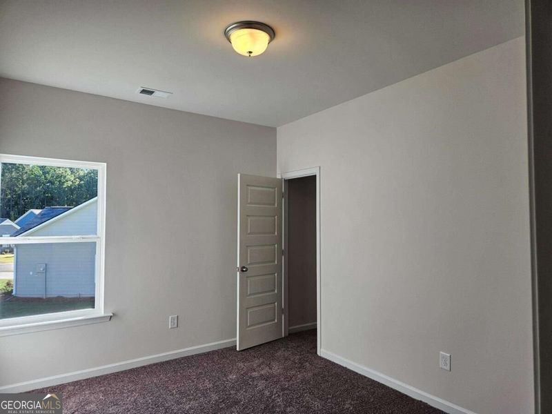 Spacious, unfurnished interior of a new home in Maddox Station, Eatonton (Image 37). Spacious, unfurnished interior of a new home in Maddox Station, Eatonton (Image 37).