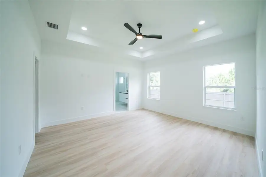 Spacious, unfurnished interior of a new home in , North Port (Image 44). Spacious, unfurnished interior of a new home in , North Port (Image 44).