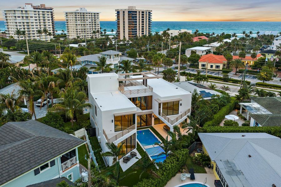 015-390JupiterLn-JunoBeach-SMALL