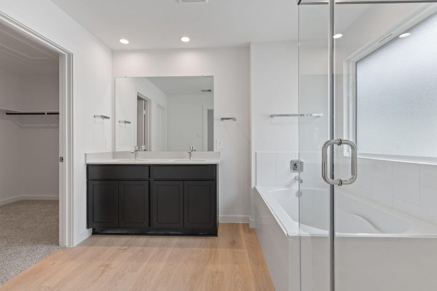 *Images and 3D tour are for illustration only and options may vary from home as built. *Images and 3D tour are for illustration only and options may vary from home as built.