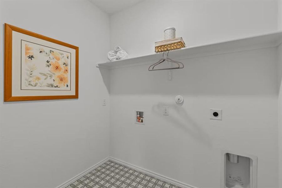 Spacious, unfurnished interior of a new home in Hannah Heights, Seguin (Image 21).