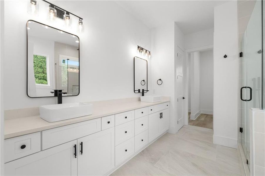 Furnished interior view inside a new home in , Jefferson (Image 6).