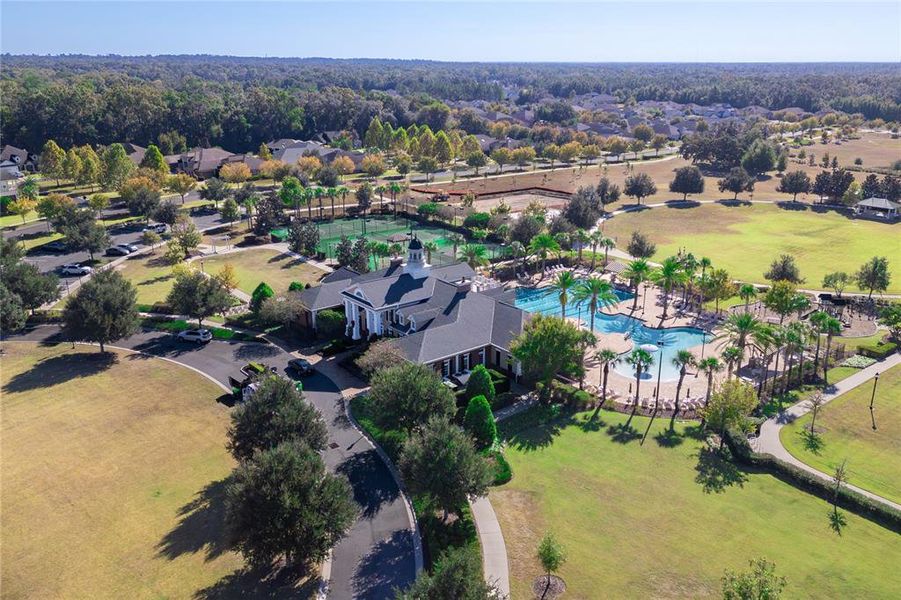 Image 23 of a home in Oakmont. Image 23 of a home in Oakmont.