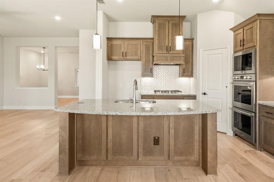 Furnished interior view inside a new home in Mockingbird Heights Classic 60, Midlothian (Image 5). Furnished interior view inside a new home in Mockingbird Heights Classic 60, Midlothian (Image 5).