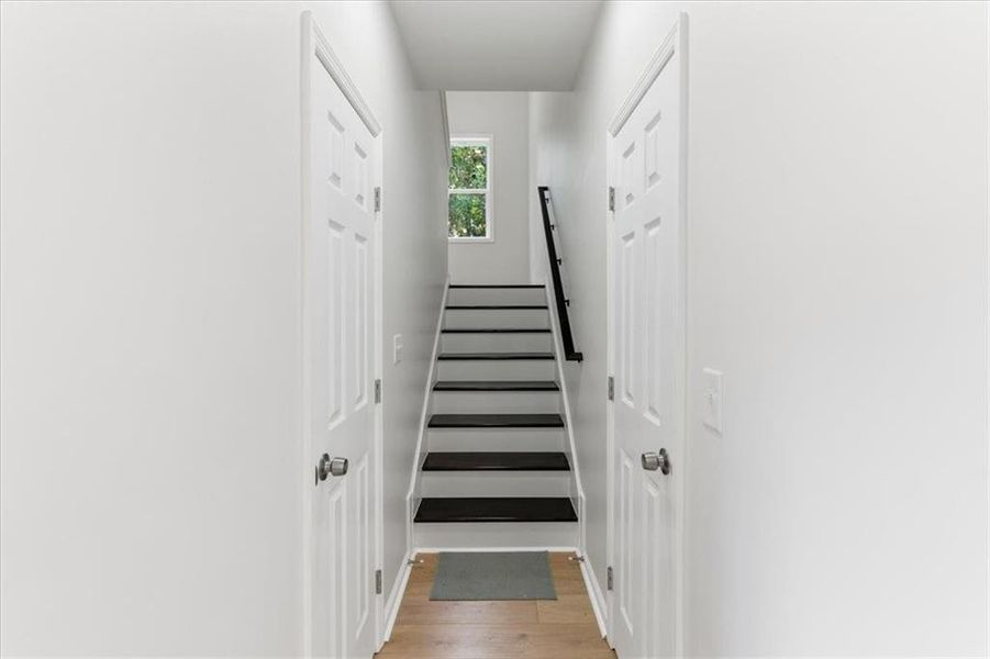 Spacious, unfurnished interior of a new home in , Rome (Image 49).