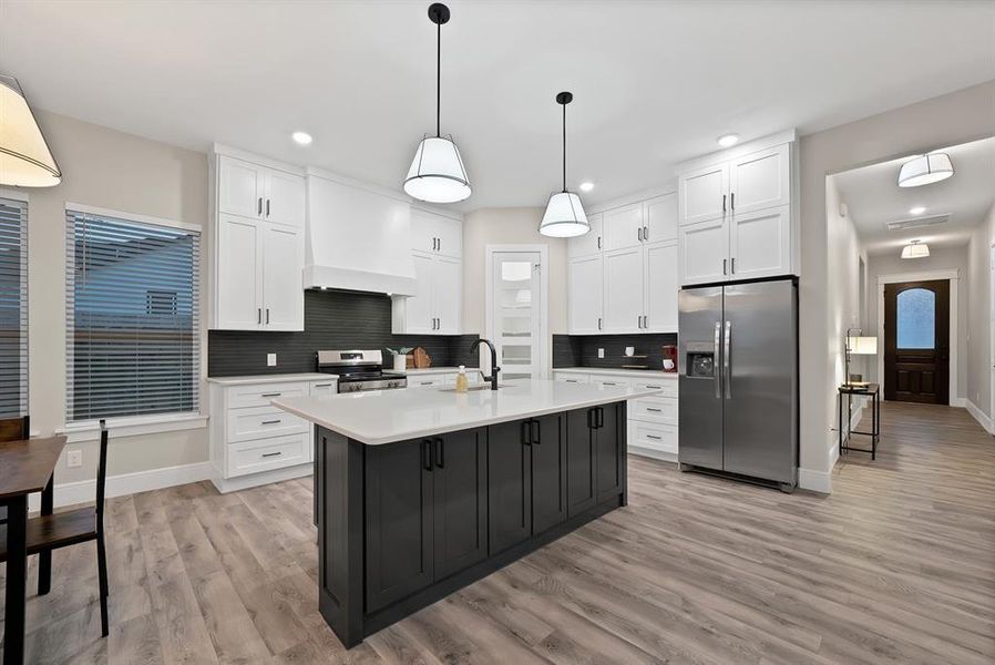 Furnished interior view inside a new home in , Fort Worth (Image 9).