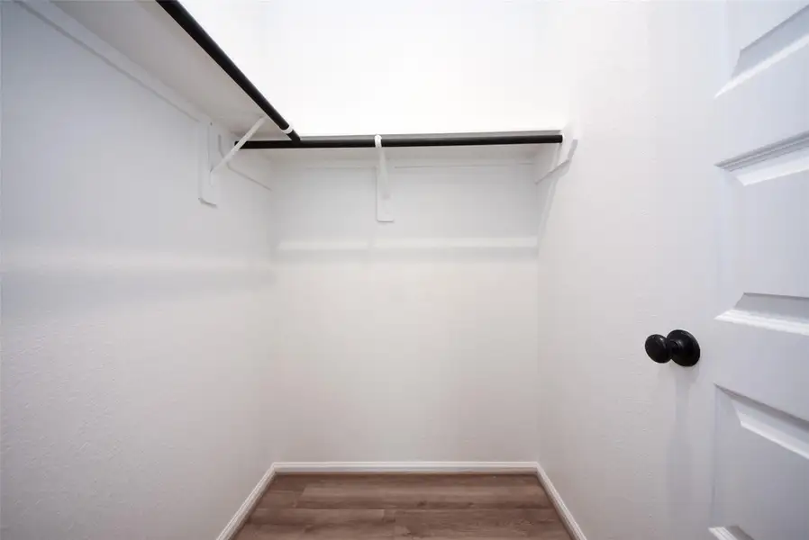 Spacious, unfurnished interior of a new home in , Humble (Image 25).