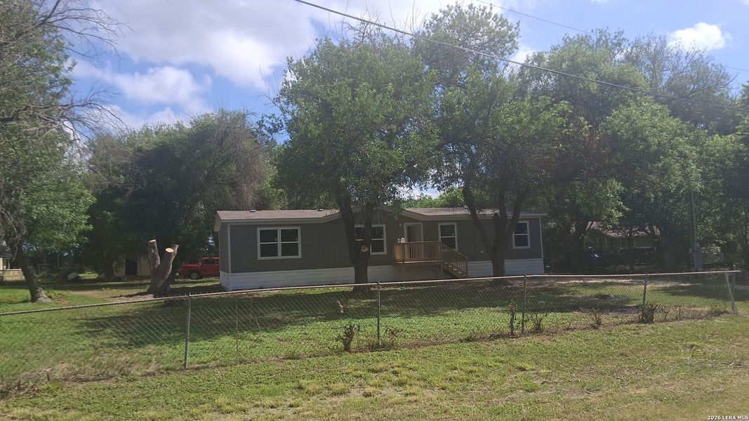 Image 4 of a home in . Image 4 of a home in .