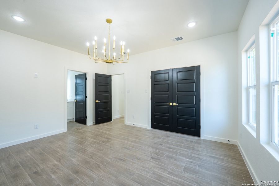 Spacious, unfurnished interior of a new home in , Somerset (Image 14).