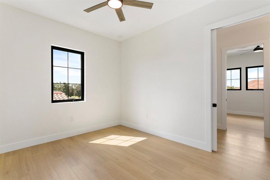 Spacious, unfurnished interior of a new home in , Lithia (Image 39).