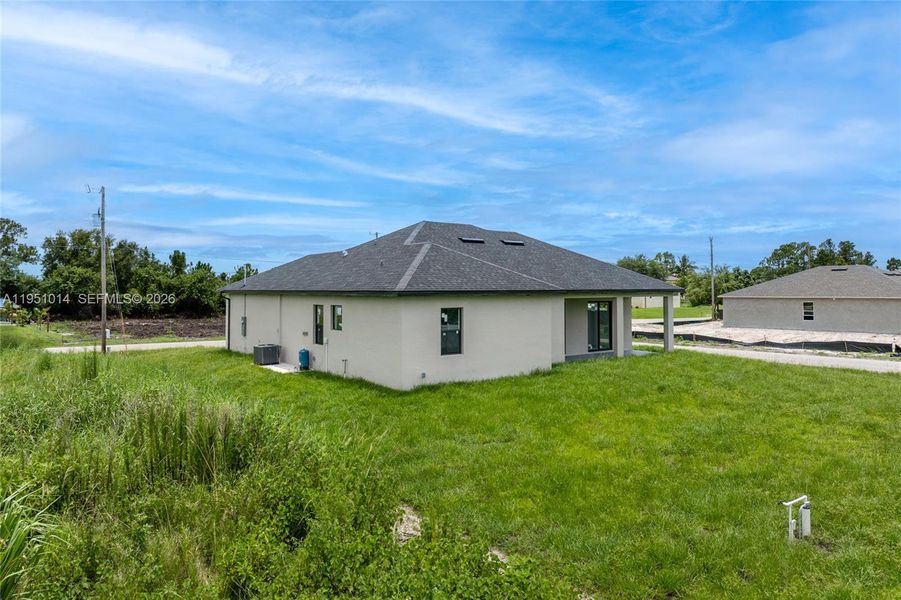 Exterior details and patio area of a home in , Lehigh Acres (Image 24).