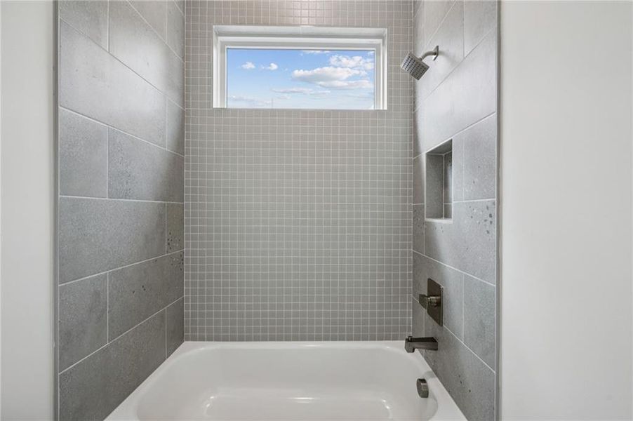 Image 50 of a home in .