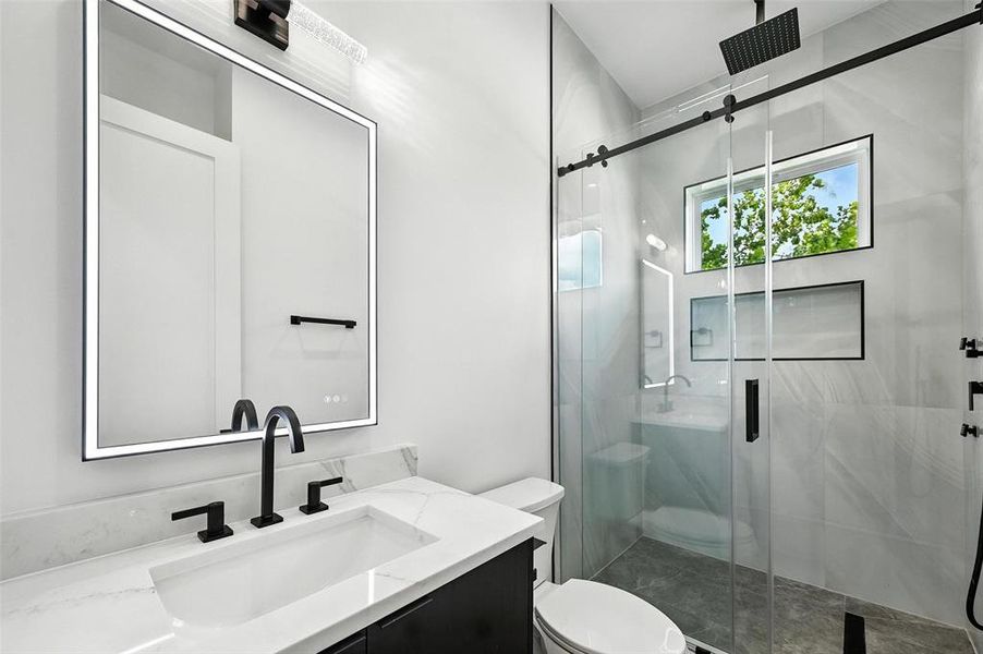 Furnished interior view inside a new home in , Dallas (Image 21).