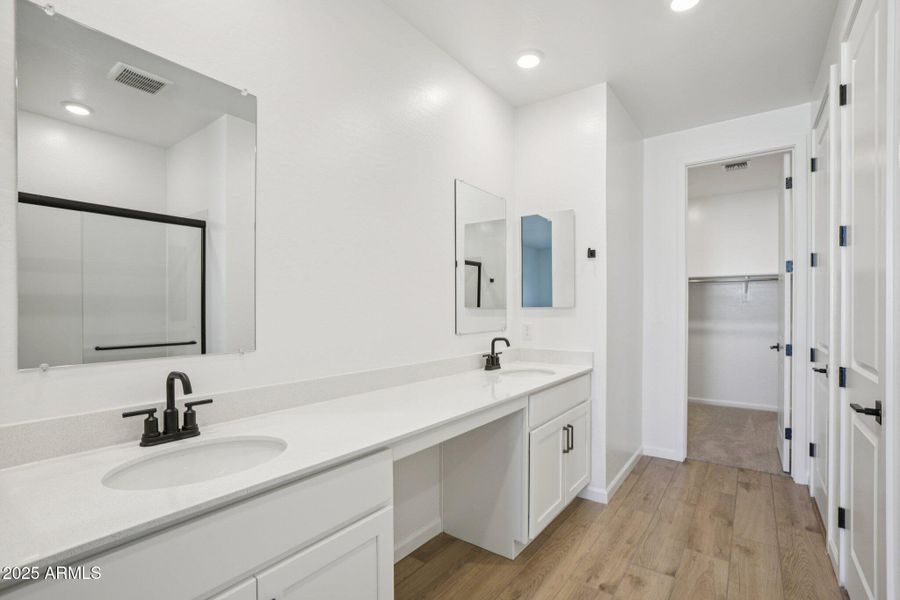 28-web-or-mls-W Bajada Rd-S1012-028