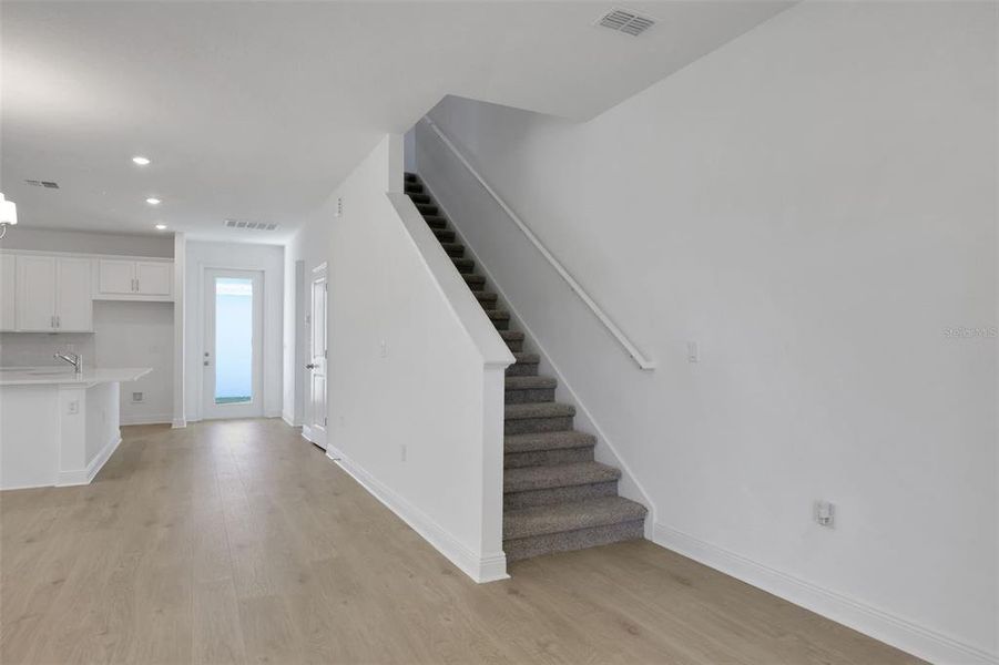 Spacious, unfurnished interior of a new home in Crossroads at Kelly Park, Apopka (Image 24). Spacious, unfurnished interior of a new home in Crossroads at Kelly Park, Apopka (Image 24).