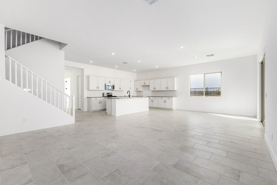 Spacious, unfurnished interior of a new home in Frontera, Surprise (Image 13). Spacious, unfurnished interior of a new home in Frontera, Surprise (Image 13).