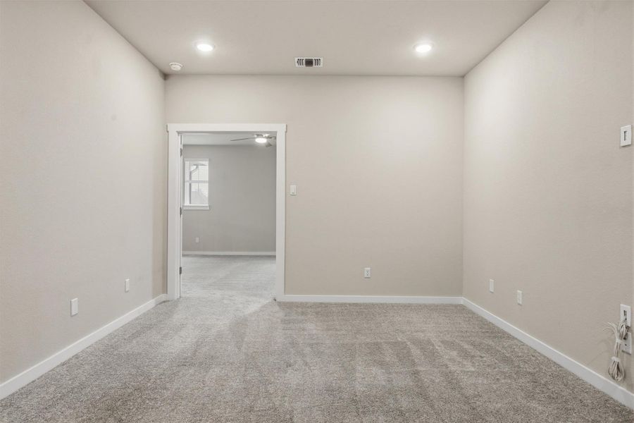Spacious, unfurnished interior of a new home in , Georgetown (Image 24).
