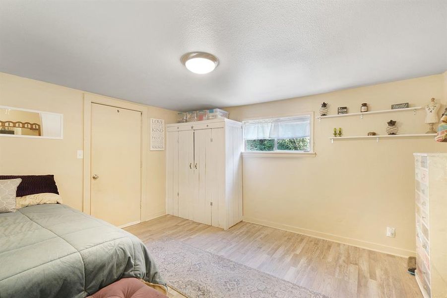 Image 36 of a home in .