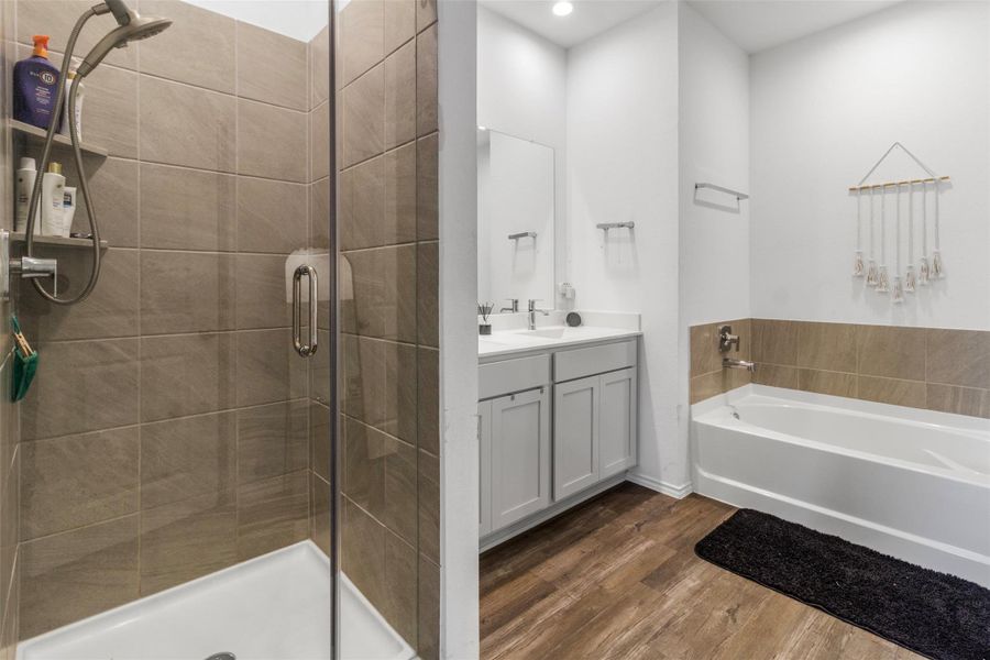 Image 11 of a home in River Ranch Meadows. Image 11 of a home in River Ranch Meadows.