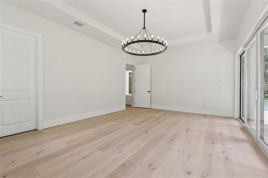 Spacious, unfurnished interior of a new home in , Lutz (Image 20).