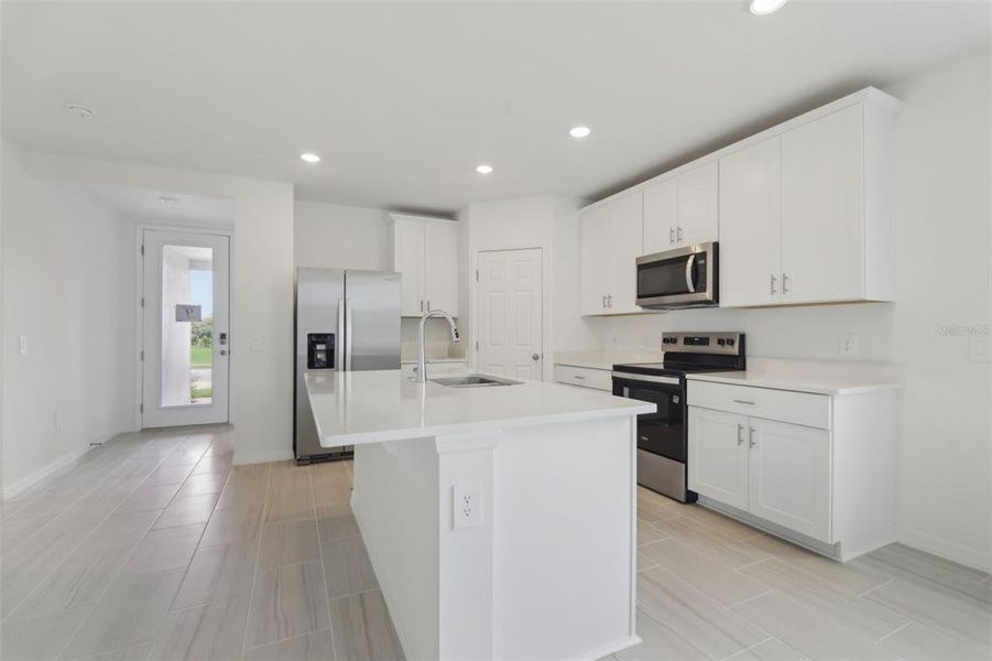 Furnished interior view inside a new home in Springs at Lake Alfred - Signature Series, Lake Alfred (Image 8).