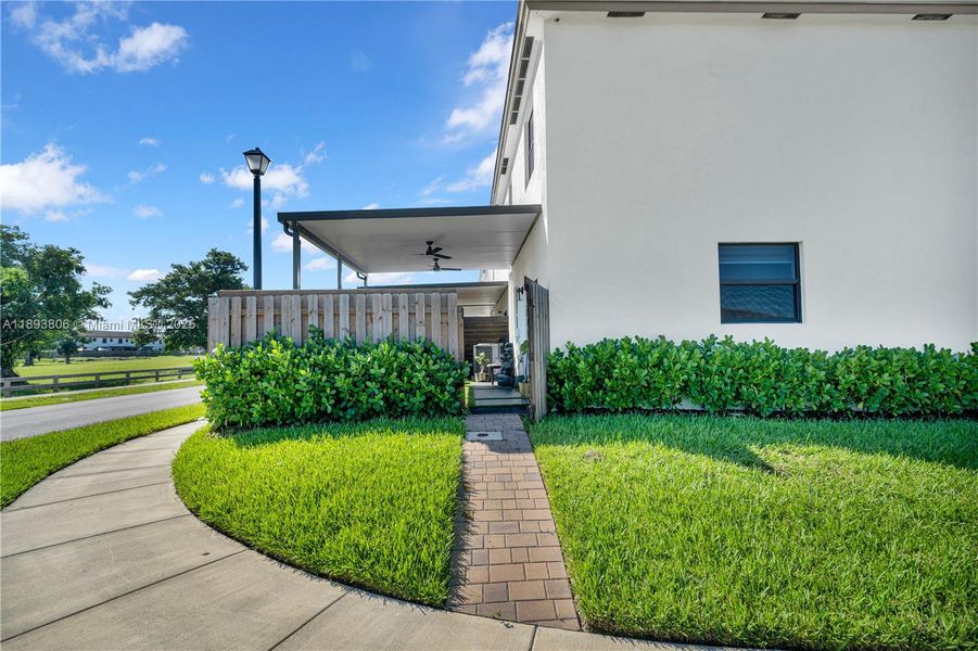 Exterior details and patio area of a home in , Miami (Image 2).