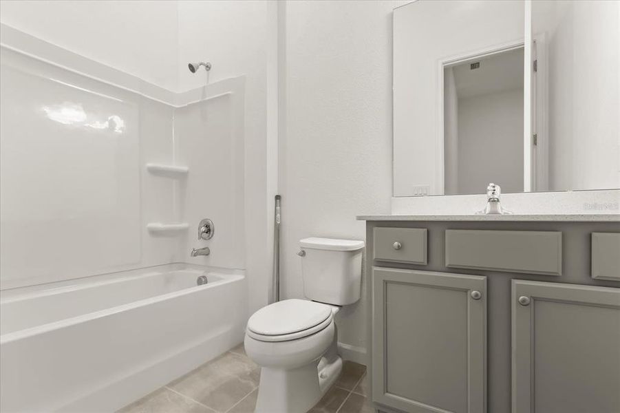 Furnished interior view inside a new home in , Orlando (Image 6).