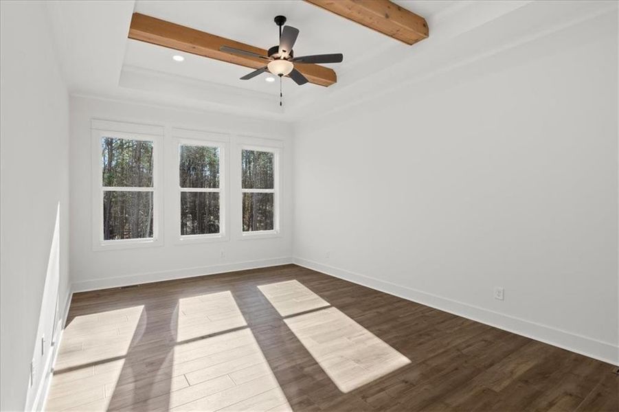 Spacious, unfurnished interior of a new home in , Waleska (Image 22).