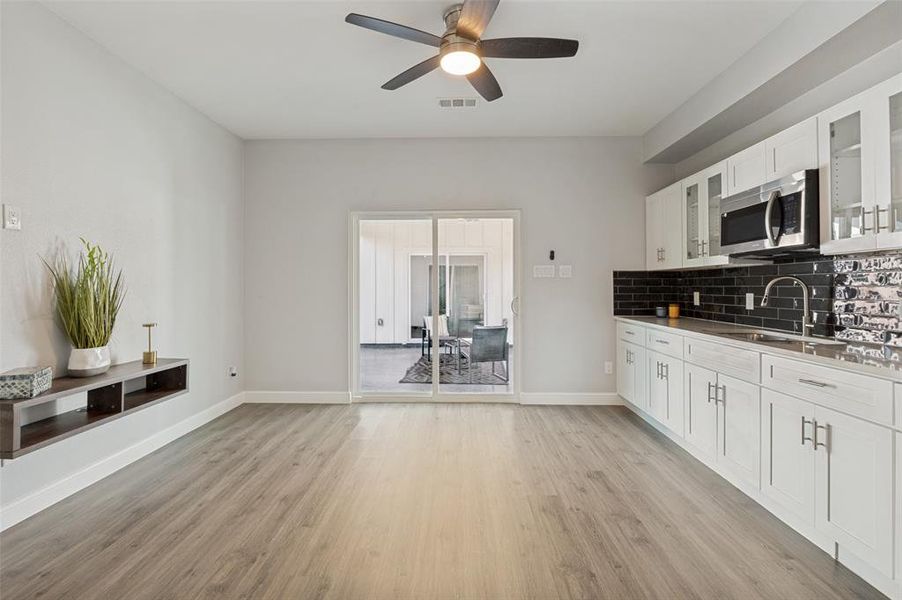 Furnished interior view inside a new home in , Cockrell Hill (Image 16).