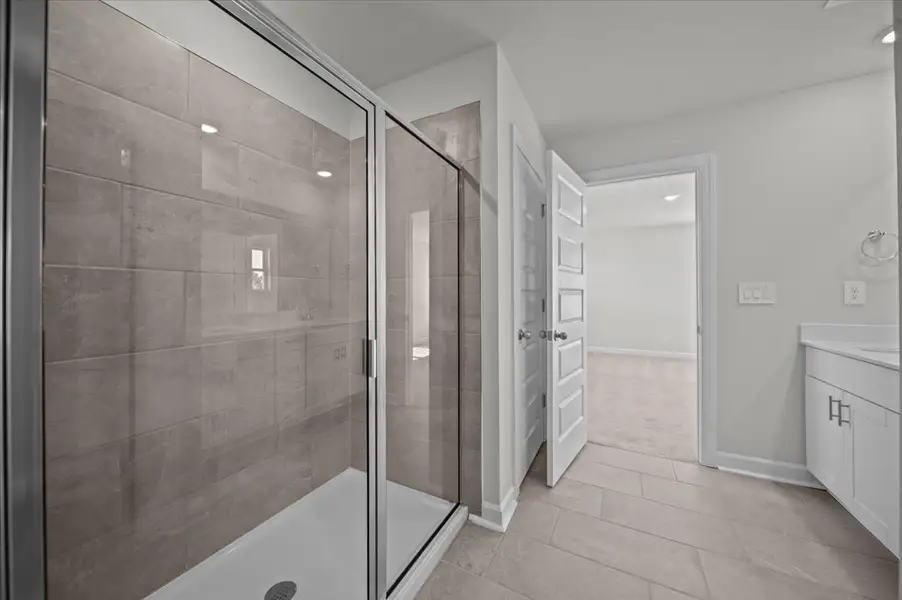 Furnished interior view inside a new home in Village at White Pine, Pendleton (Image 12). Furnished interior view inside a new home in Village at White Pine, Pendleton (Image 12).