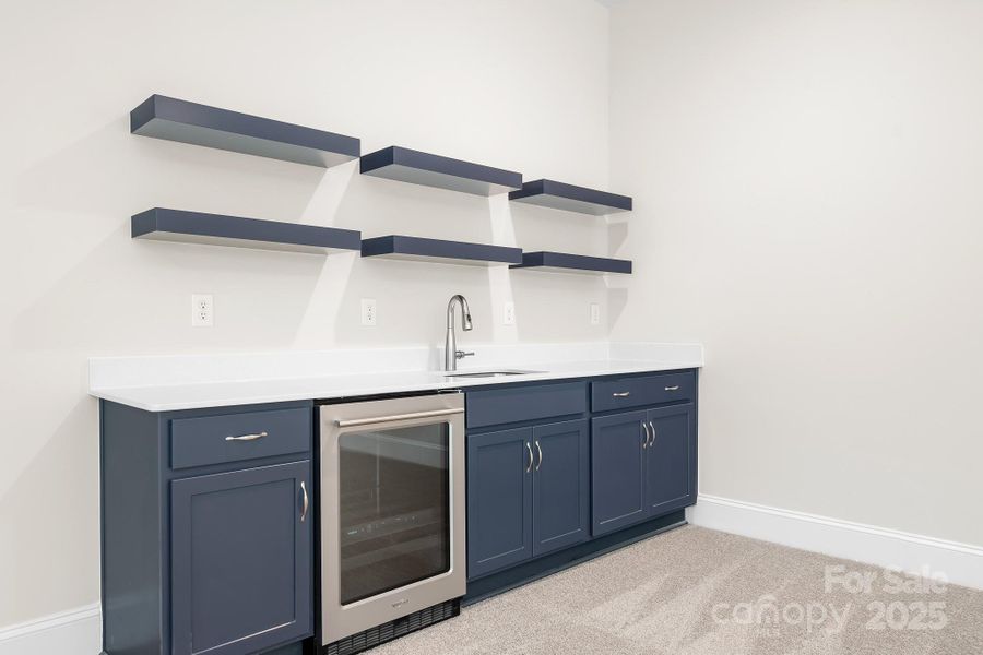 Image 35 of a home in Harbor Watch.