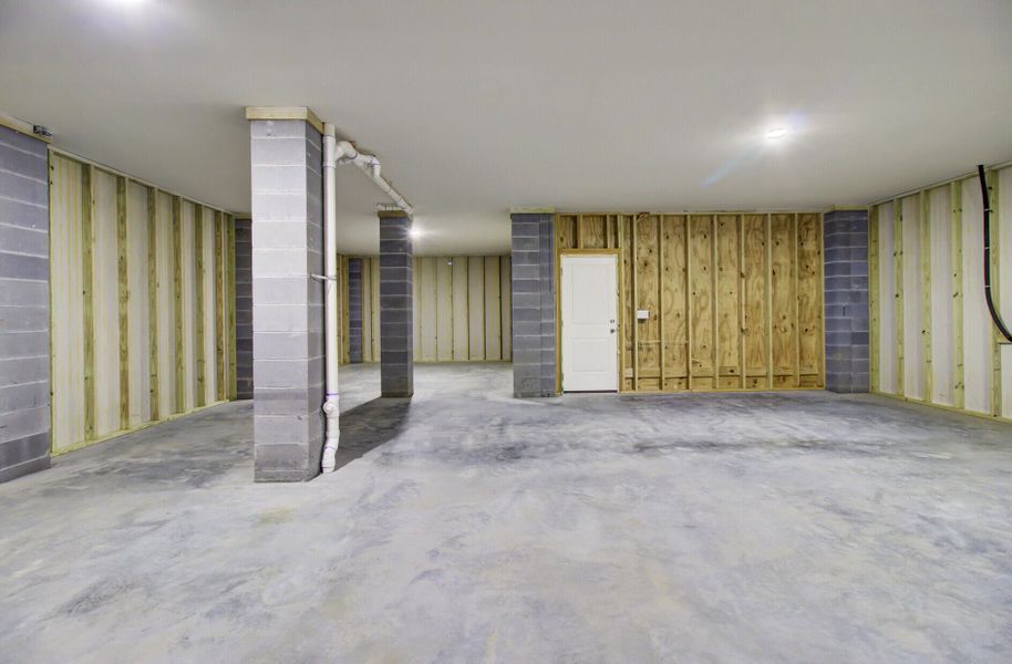 Image 55 of a home in .