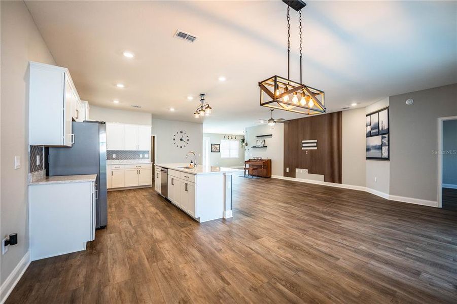 Image 54 of a home in .