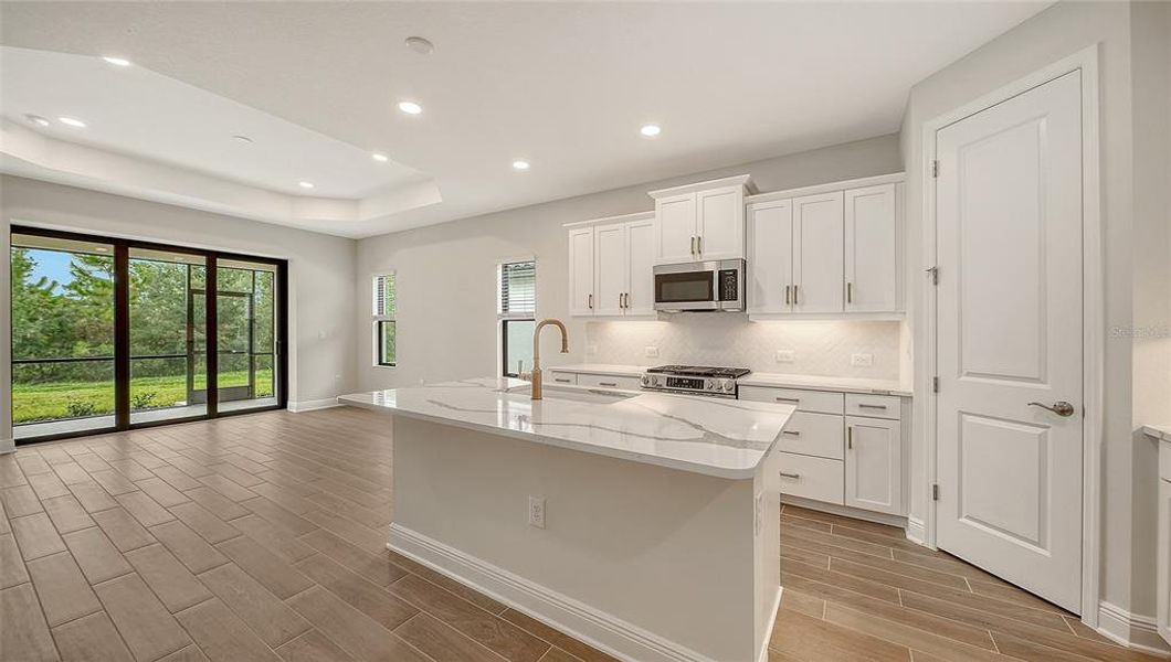 Furnished interior view inside a new home in Vicenza Real Estate and Homes for Sale in North Venice, FL - Neal Communities, Nokomis (Image 10). Furnished interior view inside a new home in Vicenza Real Estate and Homes for Sale in North Venice, FL - Neal Communities, Nokomis (Image 10).